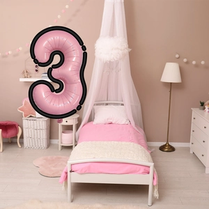 Ballon chiffre 3 rose en aluminium pour décoration d'anniversaire dans une chambre