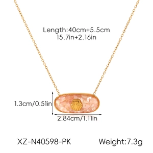 Detailed size chart of a pink resin shell pendant necklace with measurements and weight info
