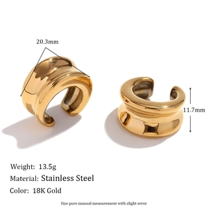 Boucle d'oreille clip épaisse en acier inoxydable plaqué or 18 carats pour femme poli