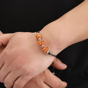 Bracciale da uomo basket con corda cerata nera e dettagli in argento sul polso