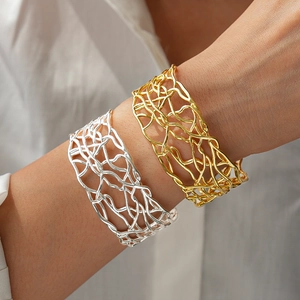 18K gold and silver plated woven mesh open cuff bracelet with minimalist vintage style