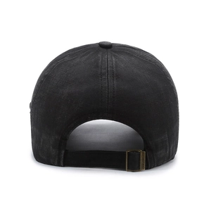 Berretto da baseball nero lavato vintage con fibbia in ottone regolabile vista posteriore