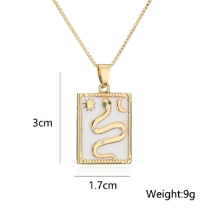 Detailed size specifications for 18K gold snake pendant necklace with measurements