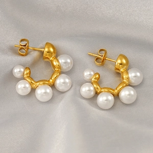 Vintage French Style C-Shape Earrings Stainless Steel 18K Gold Plated Freshwater Pearl Geometric Jewelry For Women