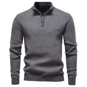Pull homme à col zippé avec texture épaisse et motif géométrique gris chiné