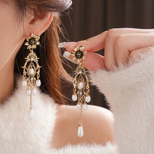 Vintage gold flower earrings with pearl drop tassels and rhinestone accents for women