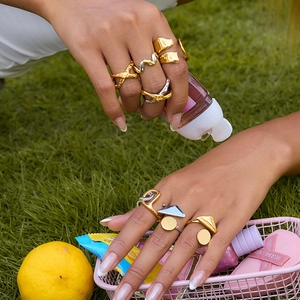 Stackable geometric stainless steel rings in gold and silver finish for a modern look