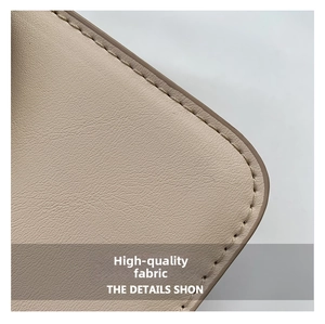 Close-up of litchi texture leather with neat stitching and smooth edge oil finish