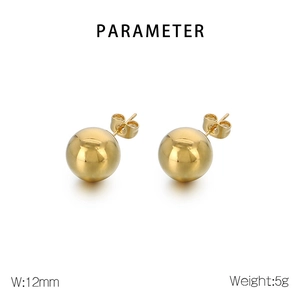 Detailed view of 12mm gold titanium ball earrings with weight parameters shown