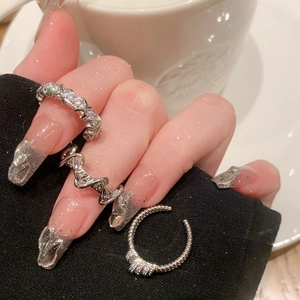 Minimalist Copper Zirconia Open Ring For Women Elegant Geometric Twisted Design Fashion Silver Jewelry Adjustable Finger Ring Gift