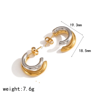 Moderne zweischichtige zweifarbige C-Ohrringe aus Edelstahl mit 18k Goldbeschichtung