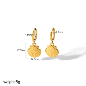 Golden seashell 18K gold-plated stainless steel earrings for women with detailed measurements