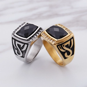 Hip hop titanium steel men's ring with black faceted gemstone and zircon inlay