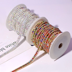 Three-row rhinestone claw chain in gold and silver finishes for DIY jewelry making