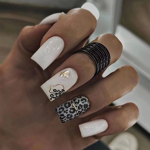 Fashion White Glossy Medium Long European Square Press On Nails Leopard Print Gold Foil Decoration Resin Manicure For Women