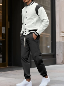 Tuta casual da uomo con giacca da baseball grigio chiaro e pantaloni sportivi neri