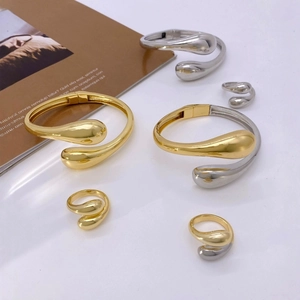 18K Gold Plated Copper Teardrop Open Bangle Ring Set Minimalist Waterdrop Design Gold Silver Two-tone Hand Jewelry For Women