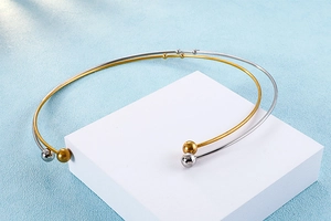 Minimalist double-layer stainless steel collar necklaces in gold and silver finishes
