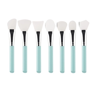 7-piece set of mint green silicone face mask brushes with various applicator heads