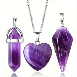 Amethyst-Kristall-Anhänger-Set mit Sechskantsäule, Herz und Pendelform an silberner Kette