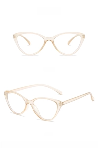Detail view of transparent tea cat-eye frames with anti-blue light retro design