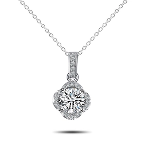 Moissanite Necklace Pendant S925 Sterling Silver Round Brilliant Cut Flower Halo Clavicle Chain For Women Elegant Jewelry