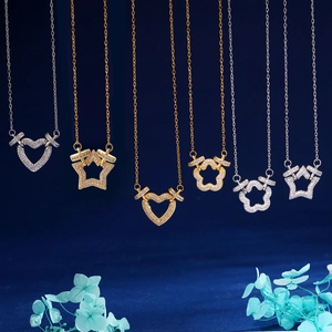 Fashion Copper 18K Gold Plated Heart Star Flower Pendant Necklace For Women Elegant Rhinestone Clavicle Chain Jewelry Gift