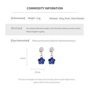 Detailed size specifications and material chart for blue flower pearl earrings