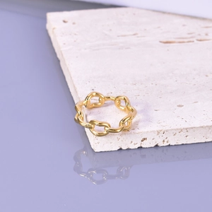 Anello a catena naso di maiale placcato oro 18 carati su base in pietra naturale