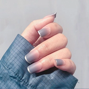Press On Nails Gradient Ombre Grey Matte Frosted Silver French Tip False Nail Tips Elegant Minimalist Manicure For Women