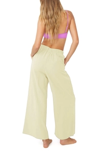Vue arrière du pantalon ample taille haute jaune clair pour une coupe décontractée