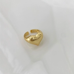 Elegant gold double-layered heart-shaped open ring for women with minimalist finish