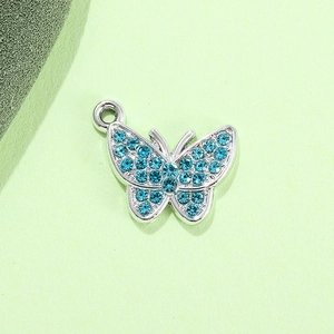 Ciondolo a farfalla argentato con strass blu per collane e bracciali fai-da-te