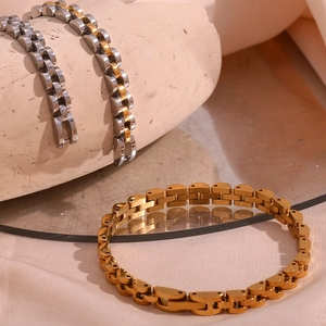 Detailed close-up of 18K gold-plated stainless steel watchband link chain bracelets for women