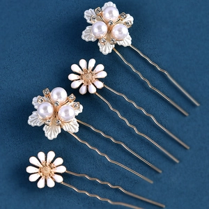 Épingles à cheveux en U avec perles blanches et fleurs marguerites en strass doré