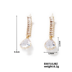 Detail view of teardrop zircon earrings with precise dimensions 5.5cm in length