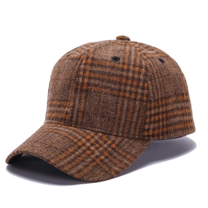 Classic brown plaid baseball cap for autumn winter made of thick wool fabric