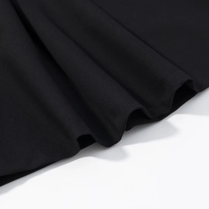 Robe sexy noire à nœud papillon avec détails de tissu en armure toile de qualité