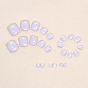 Faux ongles d'orteils lavande avec paillettes argentées et forme carrée classique
