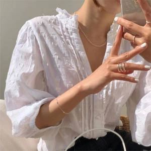Minimalist 925 silver cable chain necklace styled with a white textured jacquard shirt