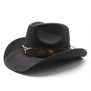 Chapeau de cow-boy tissé noir avec bande en cuir marron et ornement de tête de taureau argent