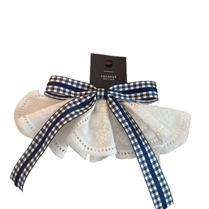Elegant Korean style navy plaid bow hair clip with white embroidered lace detail