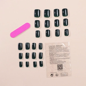 Faux ongles courts carrés vert foncé brillant kit de 24 pièces avec accessoires