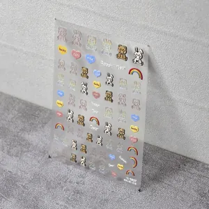 Stickers ongles 3D en relief avec ours et lapins colorés et motifs de coeurs chanceux