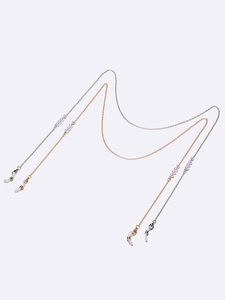 2-piece set of gold and silver eyeglass chains with elegant white pearls for women