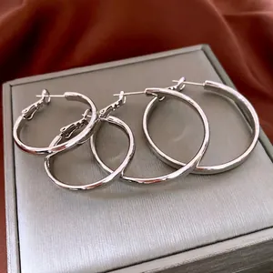 Creolen Legierung Hochglanzpoliert Geometrisch Rund Minimalistischer Stil Schmuck Accessoire Damen Mit Silberohrringstecker