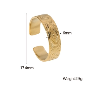 Detail showing the 6mm width and dimensions of the golden Eye of Horus ring