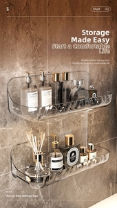 Détail d'étagères murales en acrylique à texture ondulée pour salle de bain
