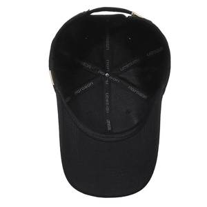 Men's minimalist black baseball cap with extended brim and adjustable gold metal buckle