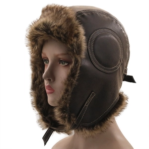Herren Damen Winter PU Leder Fliegermütze Kunstfell Gefüttert Ohrenklappen Trappermütze Winddicht Warm Russisch Uschanka Skimütze